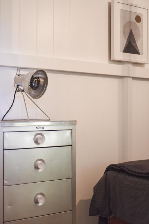 The Grey House Villa Grafton Room photo